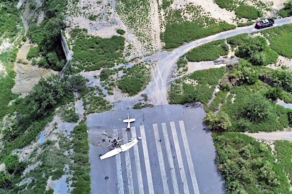 La aeronave con matrícula XB-BGH, le pertenecía al Centro de Estudios Aeronáuticos de Mazatlán (CEAM), una escuela de aviación con oficinas en Monterrey y Torreón.
