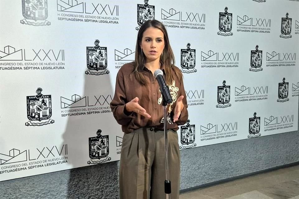 La Presidenta de la Comisión de Presupuesto, Lorena de la Garza.