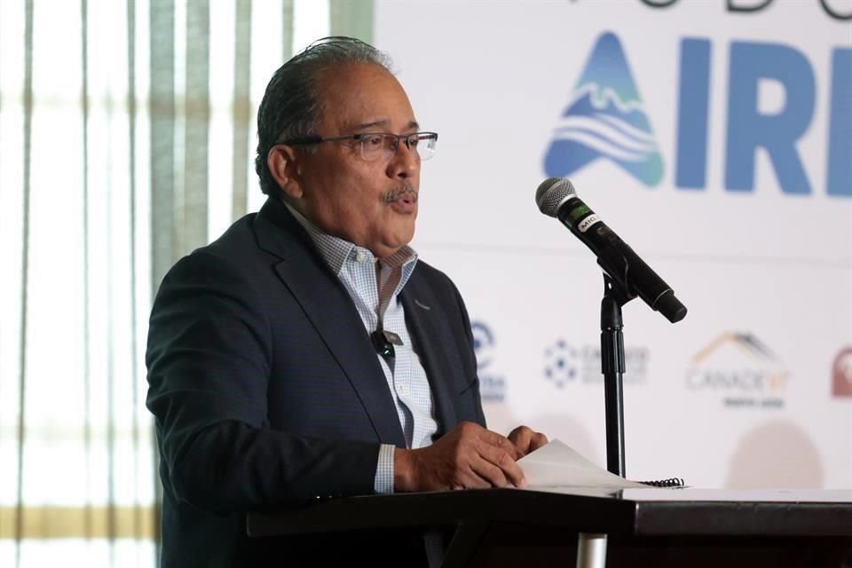 El Alcalde de Escobedo, Andrés Mijes.