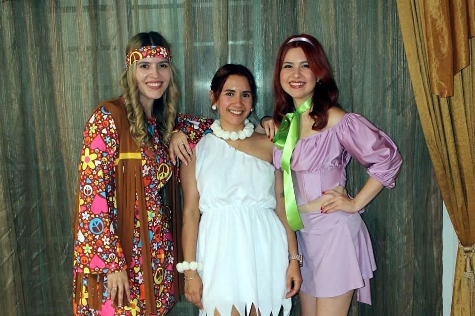 Ailyne Quintanilla, Dayana Charles y Frida Sierra