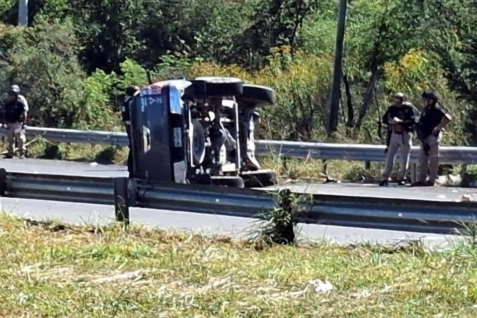 The truck was overturned on the National Highway, heading from north to south.