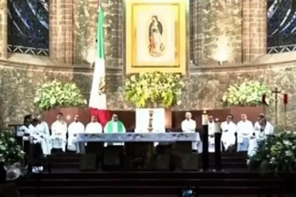 La Misa por la Paz y la Justicia se realizó en el Santuario de Guadalupe de Zamora, Michoacán.