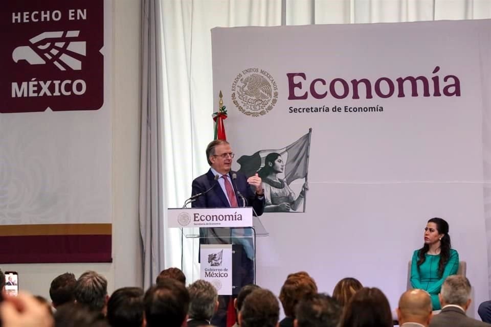 Marcelo Ebrard, Secretario de Economía.