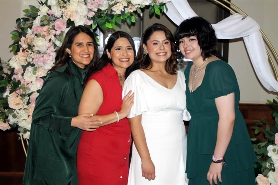 Miriam Cortés, Catalina Cortés, Nohemí Sánchez Bareño Nohemí y Eva Martínez