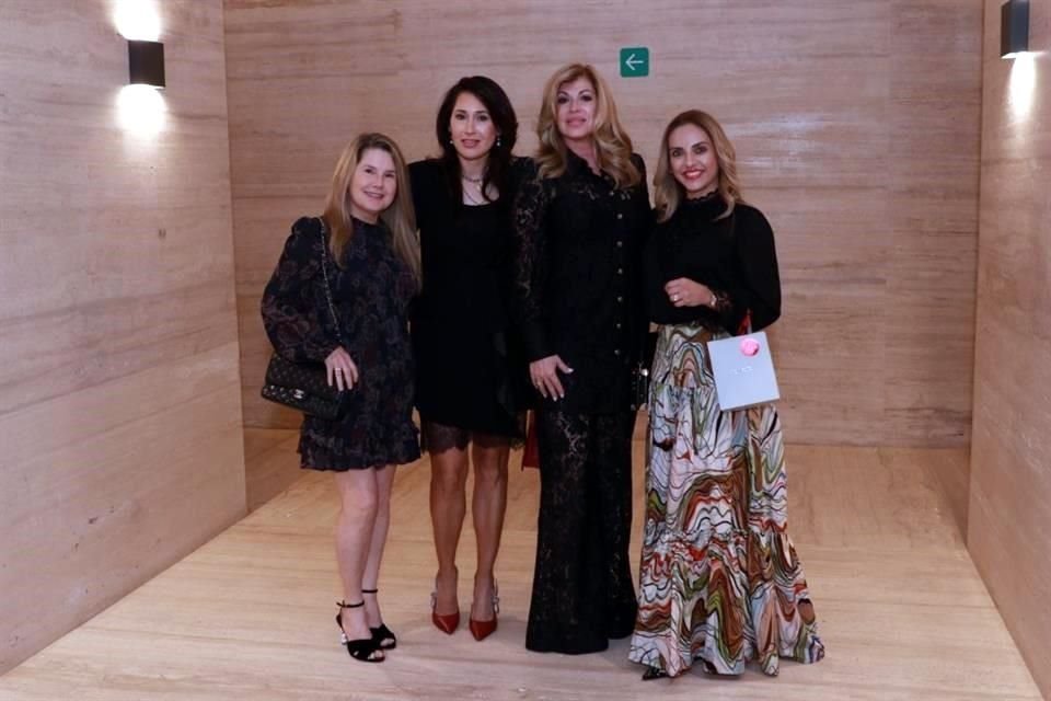 Rosy Moreno de Leal, Malú Ceballos de Casas, Marucha Patrón de Junco y Celia González de León