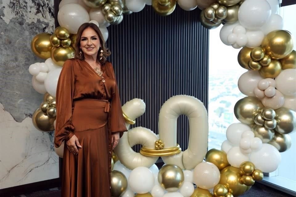 Mayra Salinas de González