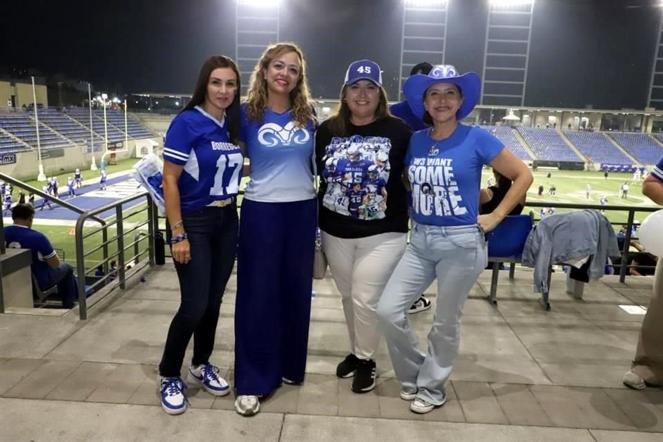 Cecilia González, Silvia Alemán, Marcela Treviño y Elsa Aguirre