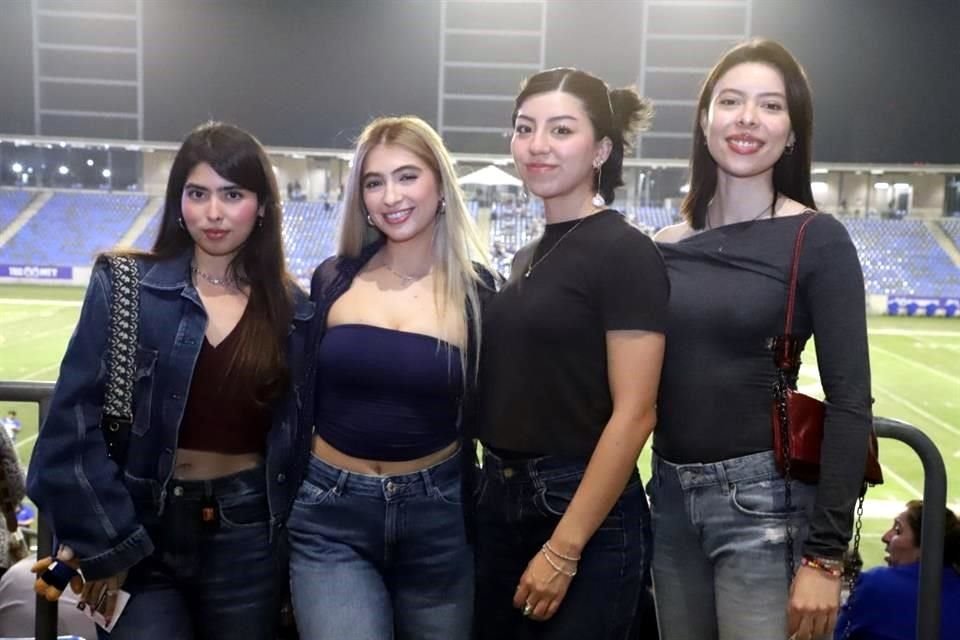 Yuli Garza, Mariana García, Lili Ruiz y Mariana Enríquez