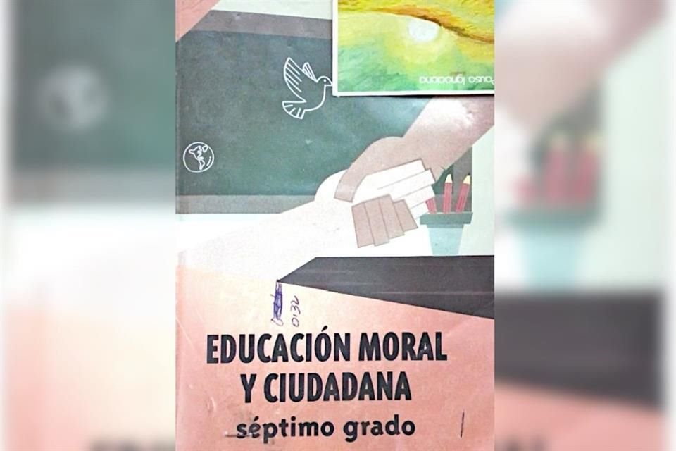En la Administración de AMLO, el Gobierno gastó más de 387.4 mdp en imprimir 15 millones de libros de texto para los estudiantes cubanos.