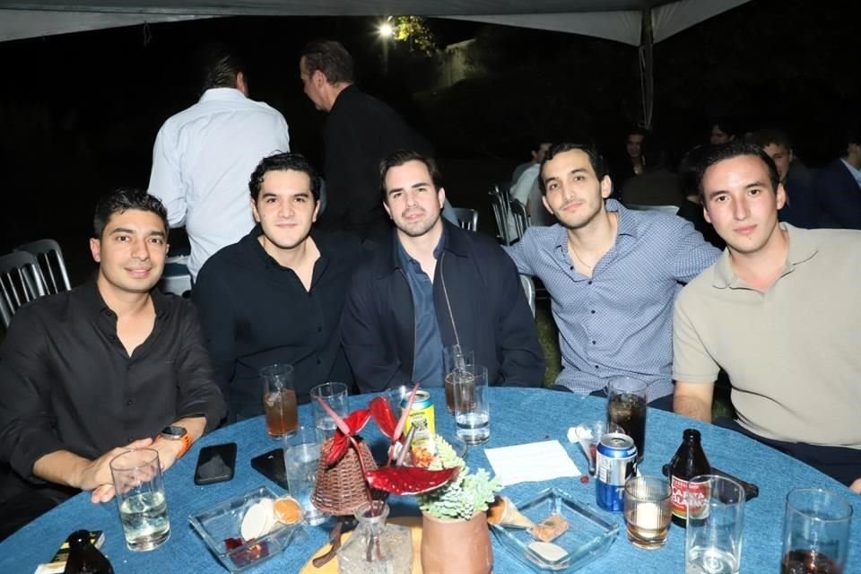 Aldo Villarreal, Juan Carlos Solís, Jaime Herrera, Eugenio Herrera y Roberto Elizalde