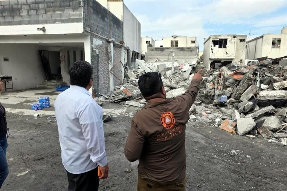 El Alcalde Francisco Esquivel acudió a la zona de la tragedia.