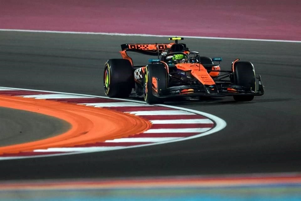 Lando Norris sigue como líder en el Campeonato de Pilotos.
