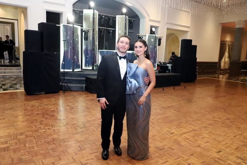 Carlos Gómez y Marcela Molina