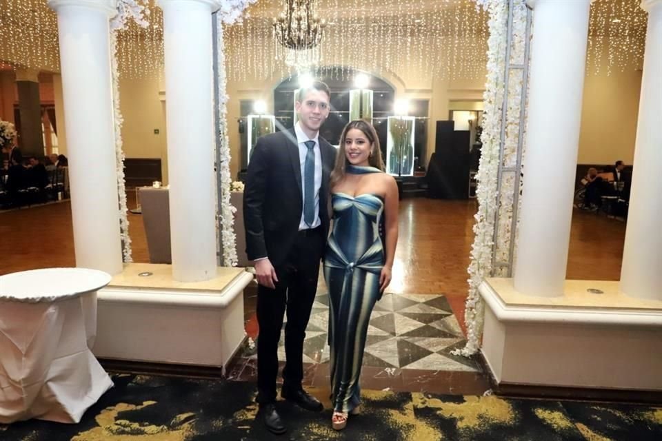 José Eduardo Ochoa y Paula Flores