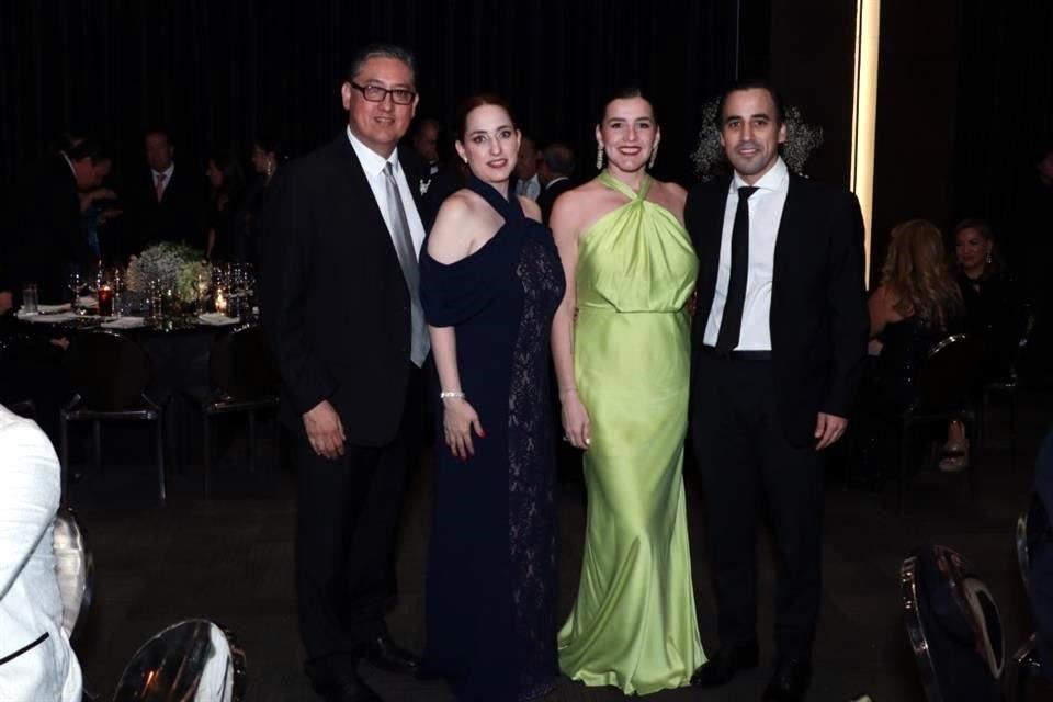 Javier Martínez, Verónica Guzmán, Jovana García y Daniel Dalmau