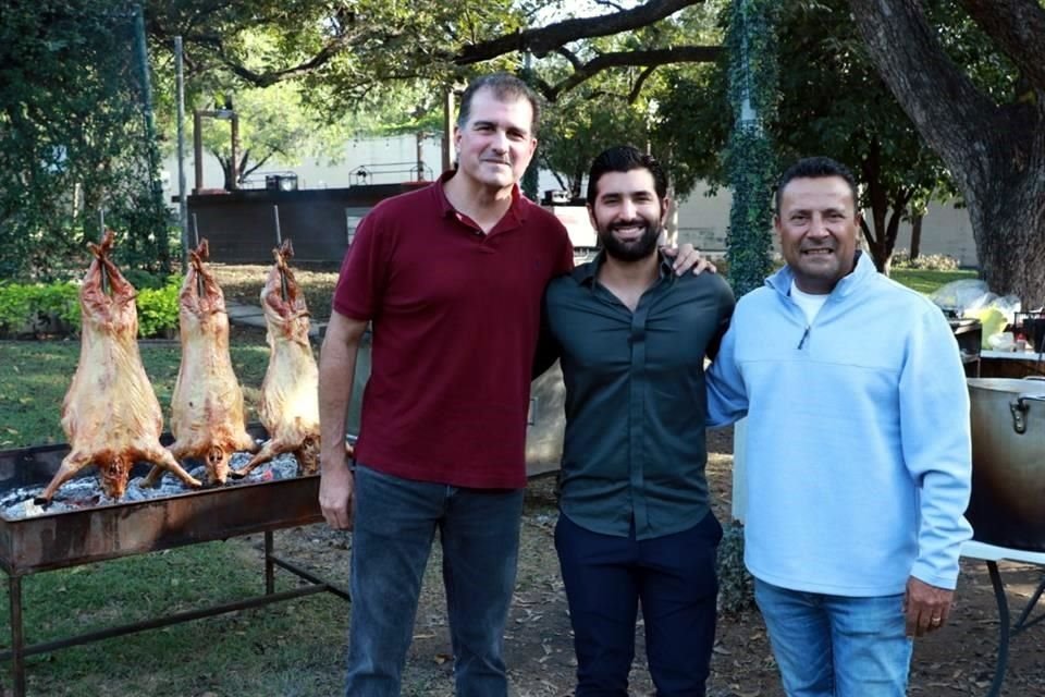 Juan Carlos Cabada Amaya, Abelardo González Medina y Abelardo González Murrieta