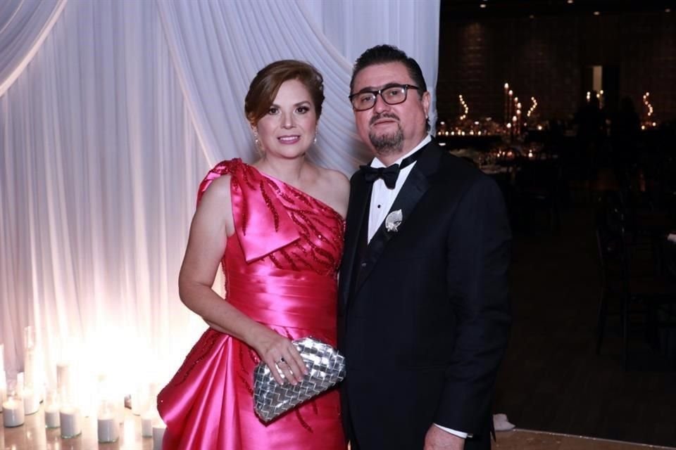 Liliana Cabriales Gutiérez y Juan Pablo Celedón Cortés