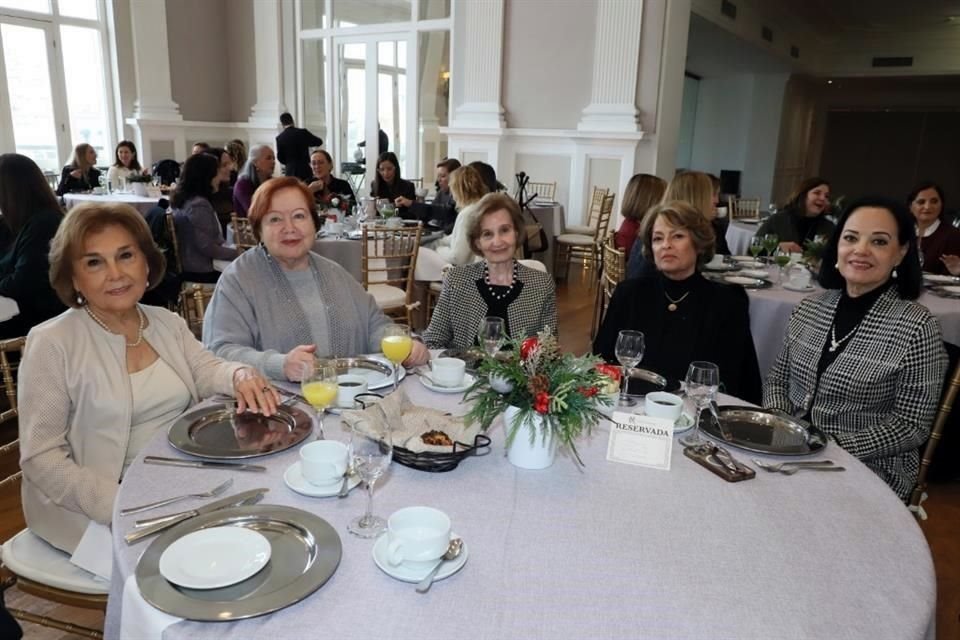 Silvia Avila de Palacios, Beatriz Guerra de Tijerina, Geraldina de la Fuente de Villarreal, Silvia de la Garza de Ortiz y Lupina de Escauriatza