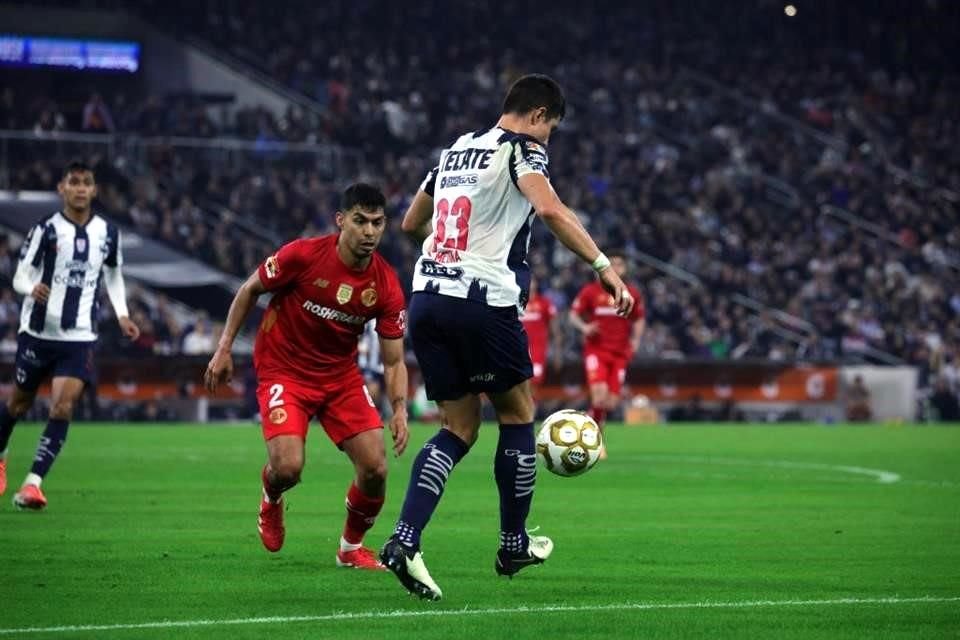 La parte baja del Monterrey lució con buenas anticipaciones y cortes.