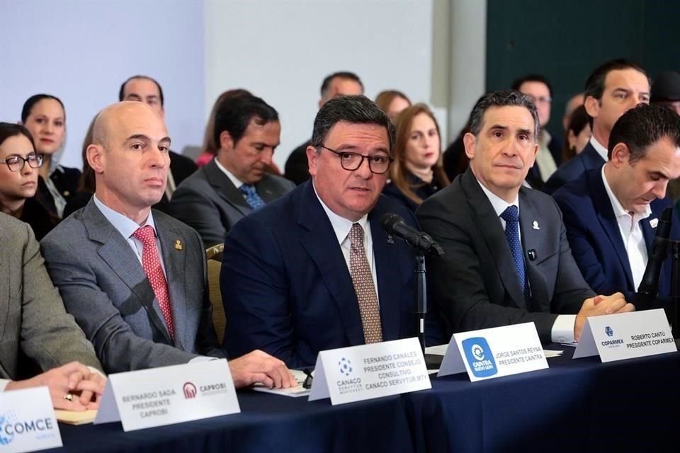 Jorge Santos Reyna, presidente de la Caintra, pidió al Congreso rechazar la propuesta.