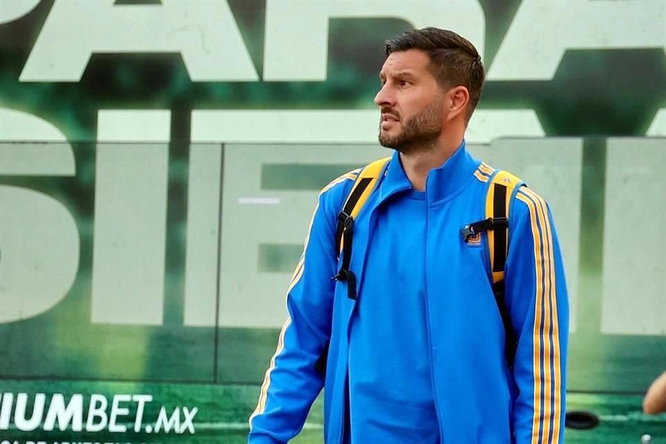 Los Tigres regresaron a la Ciudad tras la ida ante Cruz Azul.