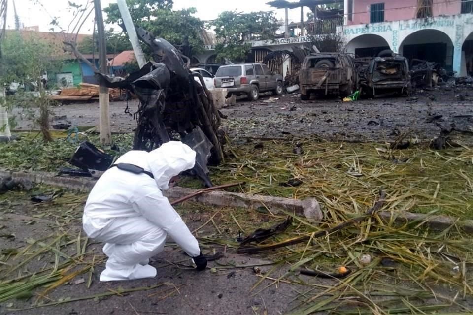 Este sábado se registró la explosión de un vehículo frente a las instalaciones de la Policía Comunitaria.