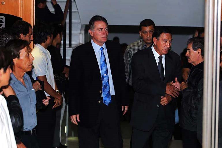 Alberto Quintano, director deportivo de Cruz Azul, mostró su tristeza tras el fallecimiento de quien fuera estrella con el cuadro azul.