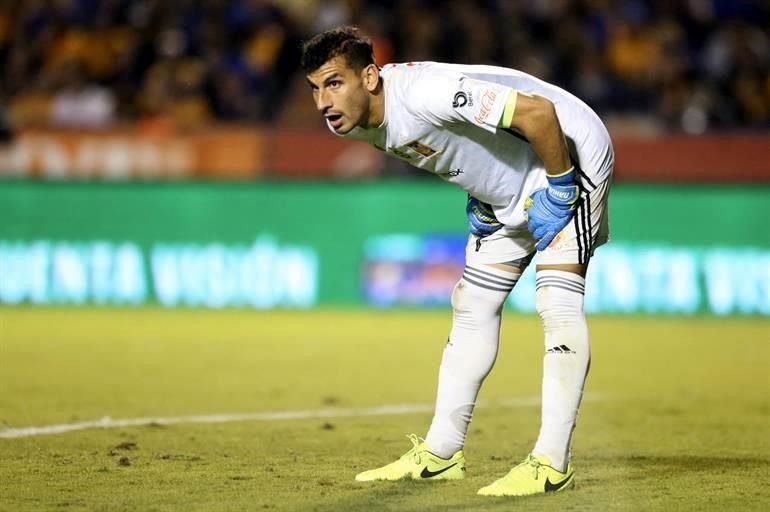 Nahuel Guzmán volvió a la titularidad tras superar su lesión.