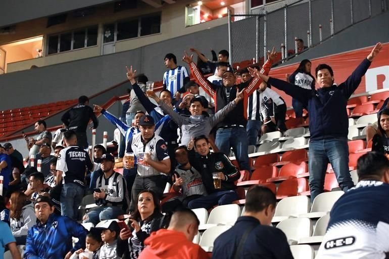 Imágenes del color en la Semifinal de vuelta Necaxa-Rayados.