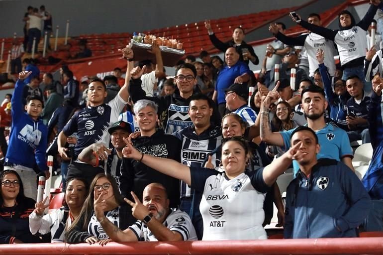 Imágenes del color en la Semifinal de vuelta Necaxa-Rayados.