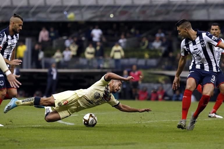 El empate global persistió hasta el final de los 90 minutos reglamentarios y la Final se fue a tiempos extra.