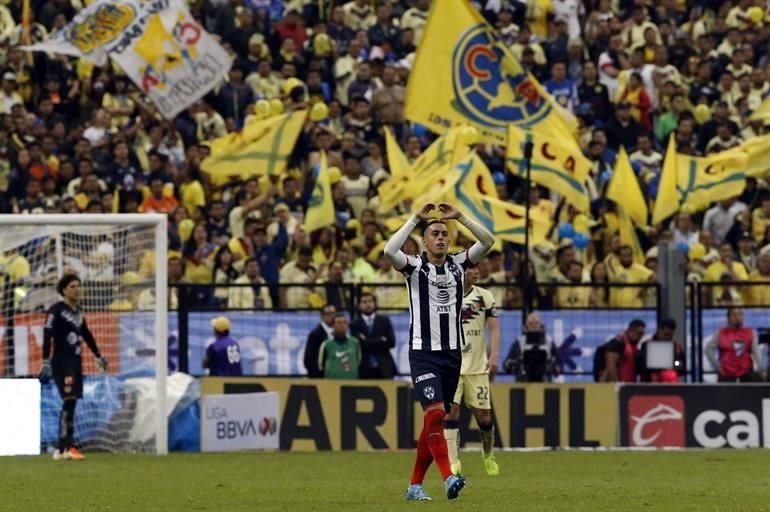 Festejo rayado en el Azteca.