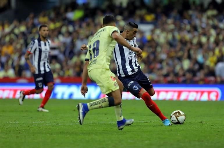 Funes Mori tuvo esta clara en el primer tiempo extra, pero voló su disparo cuando se enfilaba a la cabaña de Ochoa.