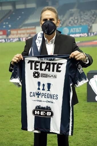 Así fueron los festejos de Rayados a nivel de cancha tras ganar la Copa MX.