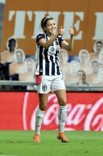 Diana Solís fue una pieza importante en la goleada de Rayadas... y tuvo una gran actitud.