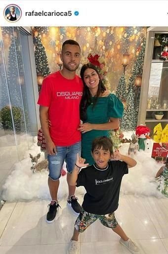 Después de festejar el título de la Concacaf,  Rafael Carioca<br>celebró las fiestas junto a su familia.