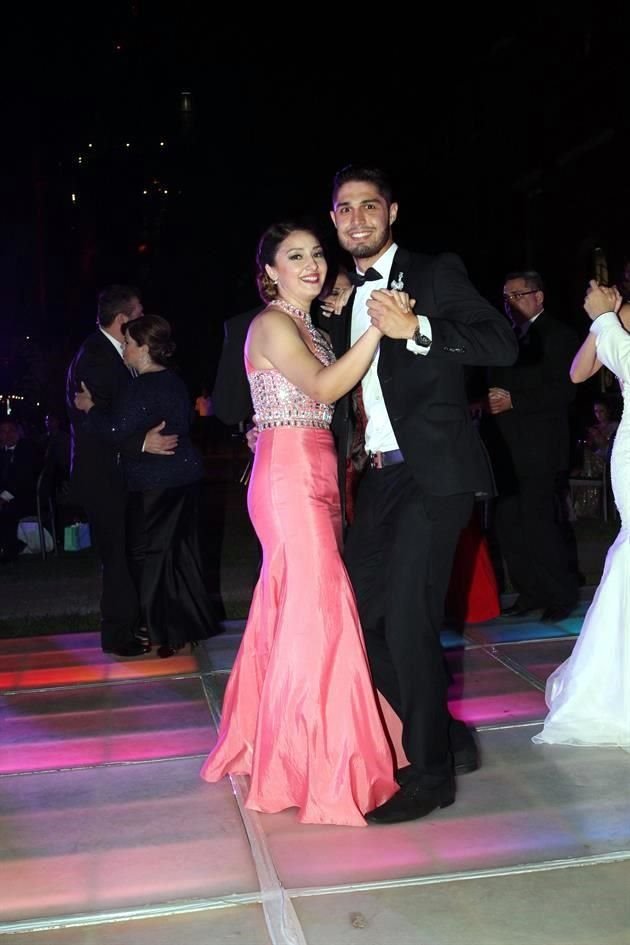 Lizbeth Rodríguez y Carlos Mendoza
