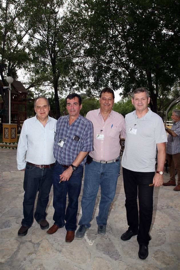 Adrián Larralde, Sabás Rodríguez, Héctor Garza y Alejandro Chapa