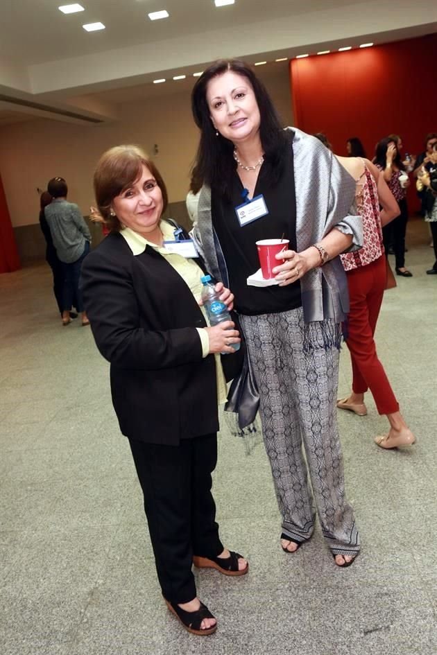 Edna Guerra y María Teresa Saldívar Rivera