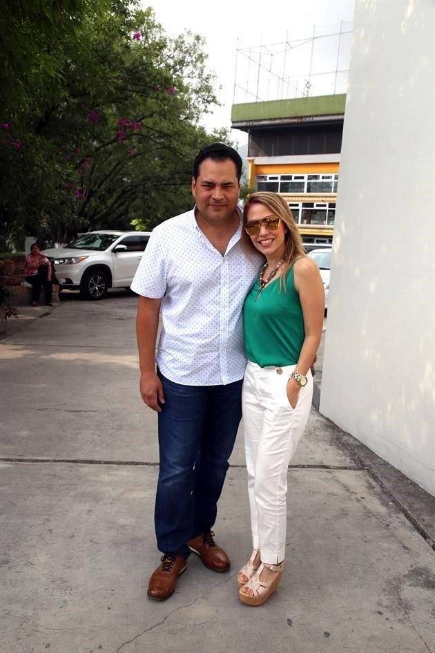 Mario Garza y Lissette Montúfar de Garza