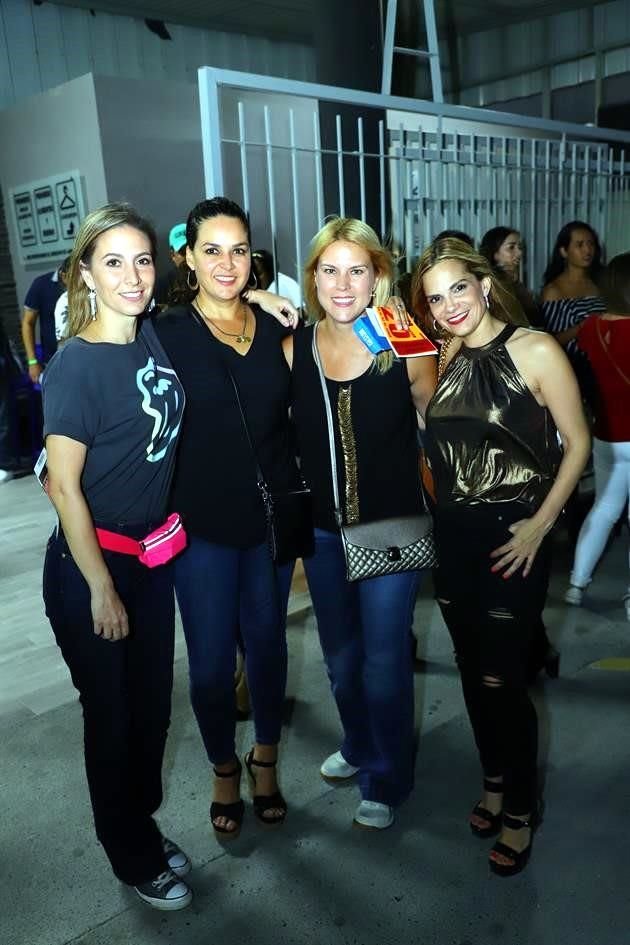 Lucy Villarreal, Carolina Martínez, Sandra Salinas de Garza y Hérica Cortés de Scott
