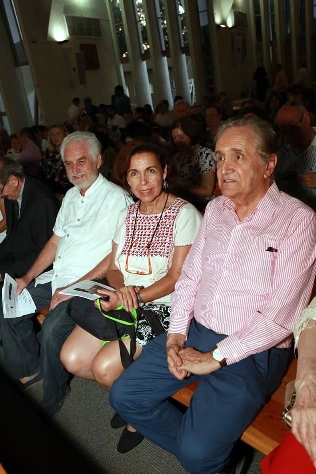 Adrián Zambrano, María Treviño y José Ortiz de la Huerta