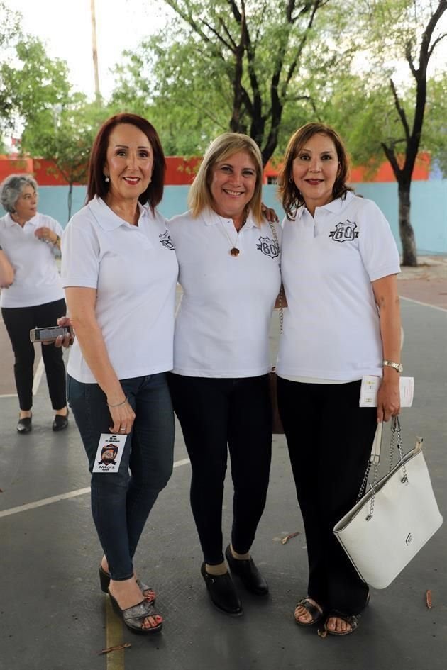Mercedes López, Irma Elena Flores y Silvia Martínez