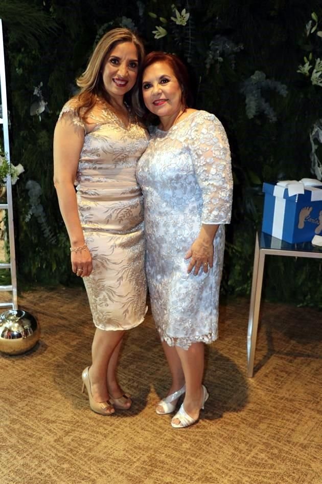 Patricia Gloria de Romero y  Bertha Lozano de Garza