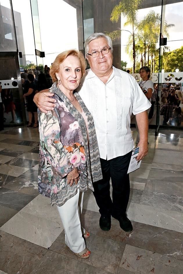 Alicia González de Barrera y José Barrera