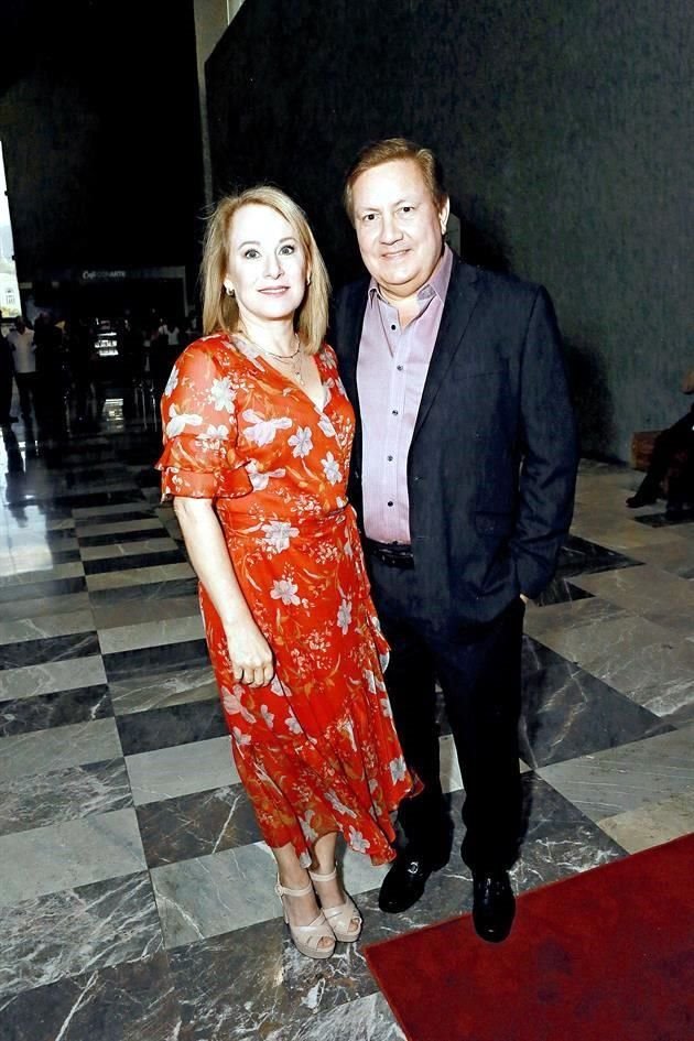 Mónica Garza de Zambrano y José Hernán Zambrano