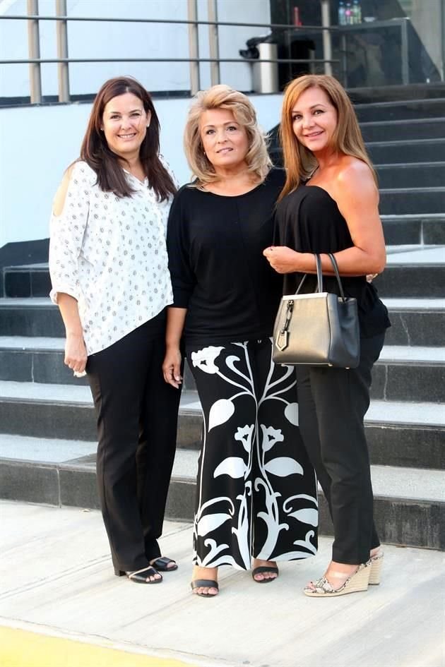 Bety Martínez, Carmen Montemayor y Silvia Garza