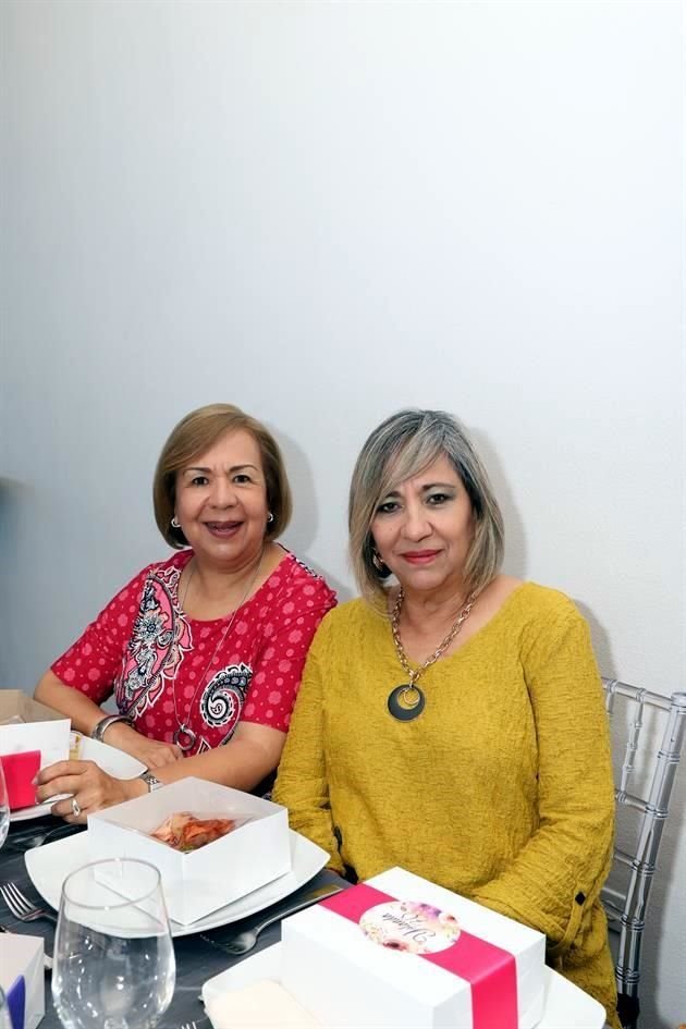 Diocelina López y Leticia López