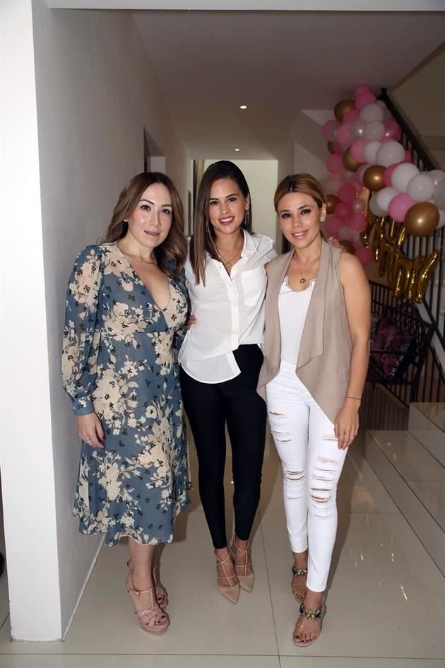 Cynthia Garza Ochoa, Daniela Galán y Michelle Fernández