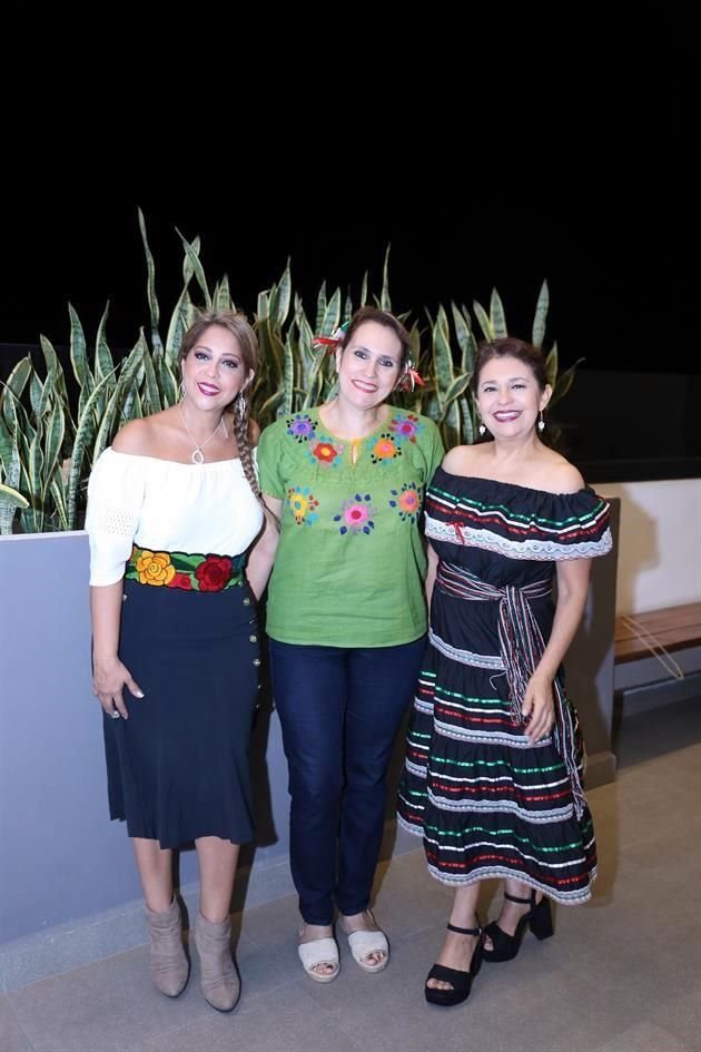 Betty Waldo, Graziella Ferreiro y Gladys Treviño